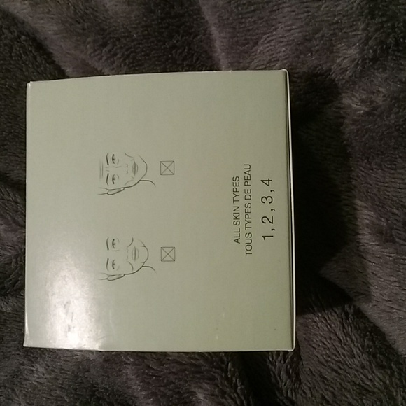 Clinique Smart Clinical - Picture 3 of 3